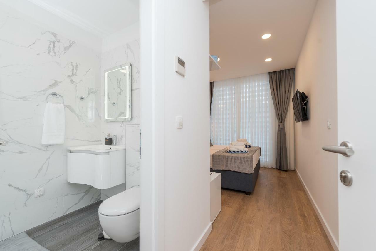 Gallery Rooms With Parking Задар Екстериор снимка